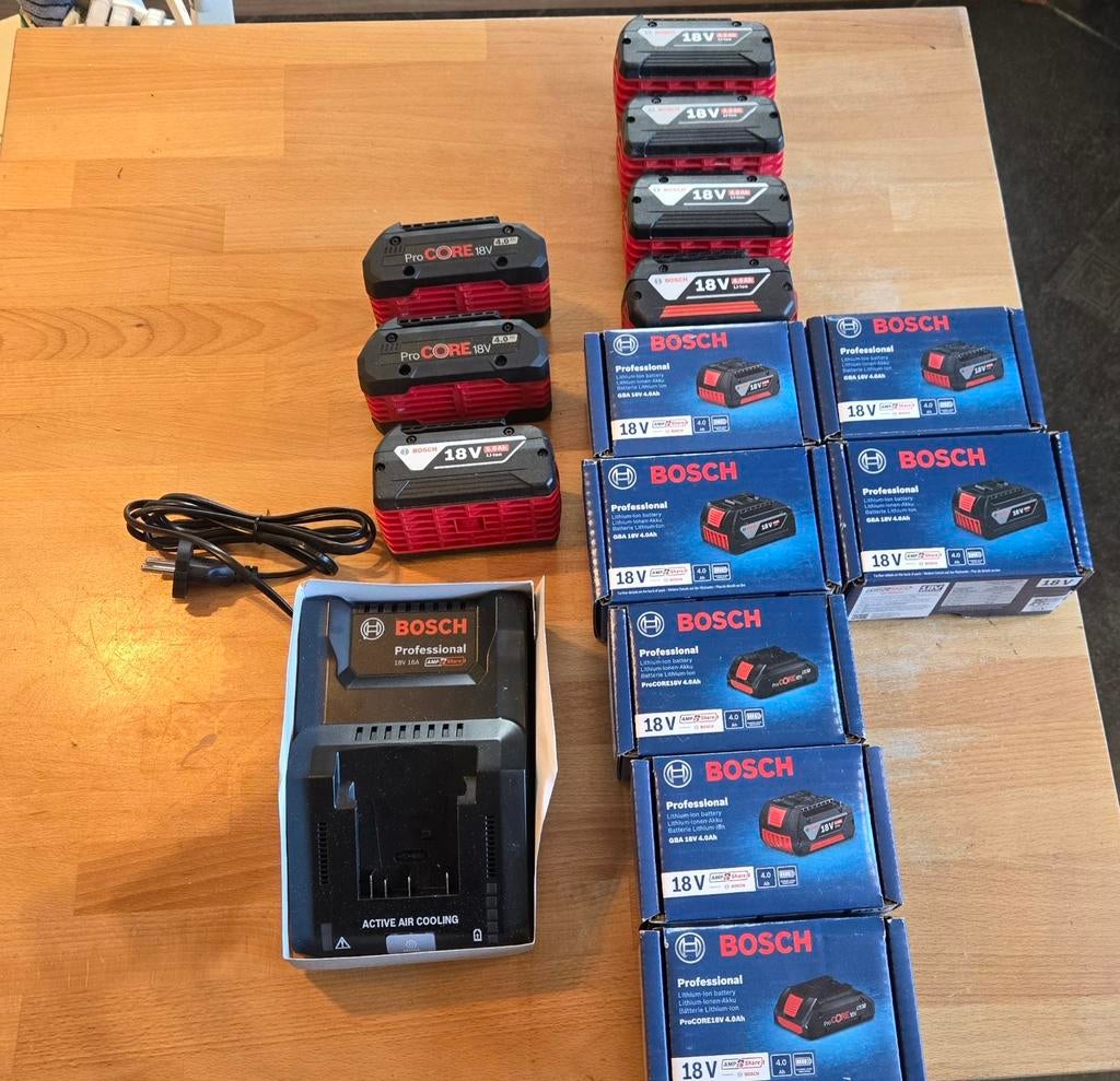 Batteries BOSCH 18V ProCORE / GBA + Chargeur - NEUVES