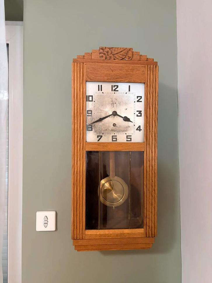 Pendule murale Art Déco en chêne, Antiquités & Art, Antiquités | Horloges, Enlèvement