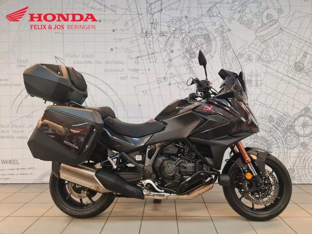Honda NT 1100 DCT ES (bj 2025), Motoren, Motoren | Honda, Bedrijf, Toermotor, meer dan 35 kW