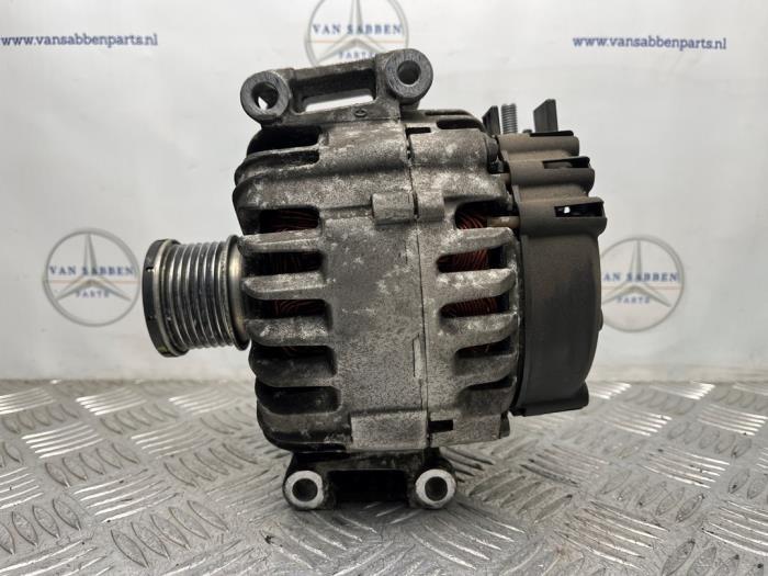 Dynamo van een Mercedes Sprinter, Auto-onderdelen, Motor en Toebehoren, Mercedes-Benz, Gebruikt, 3 maanden garantie