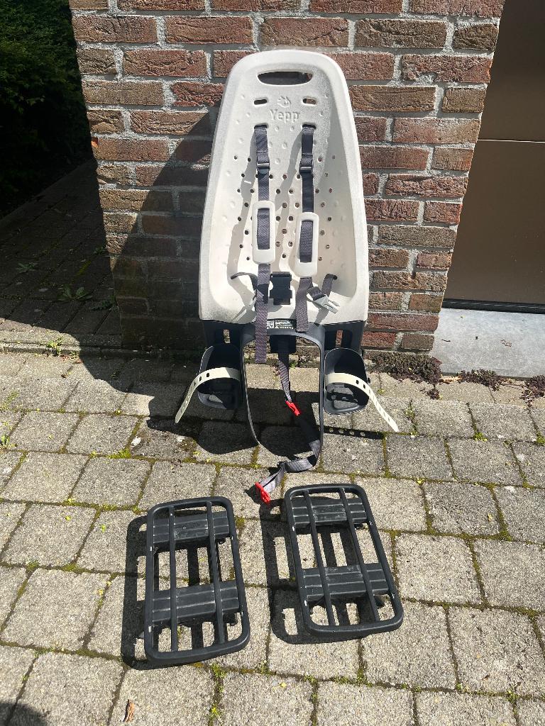 Thule Yepp fietsstoeltje met verhoging, Fietsen en Brommers, Ophalen, Achterzitje, Yepp (Thule), 9 t/m 36 kg