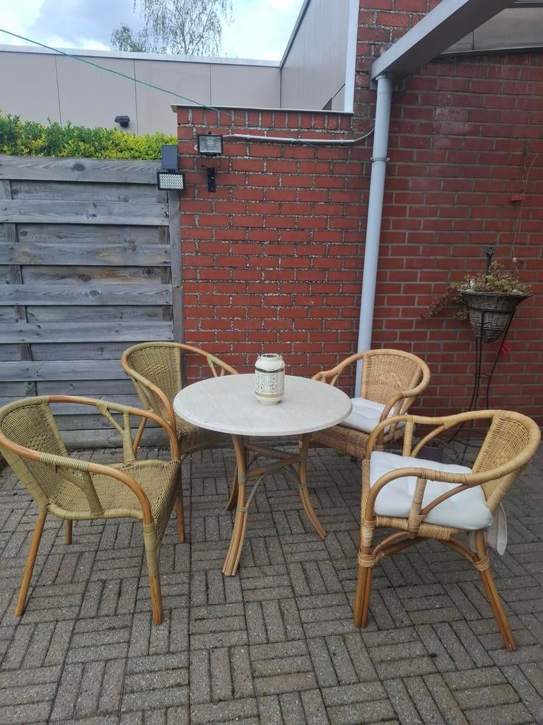 Tafel met 4 stoelen, Tuin en Terras, Tuinsets en Loungesets, Hout, Ophalen