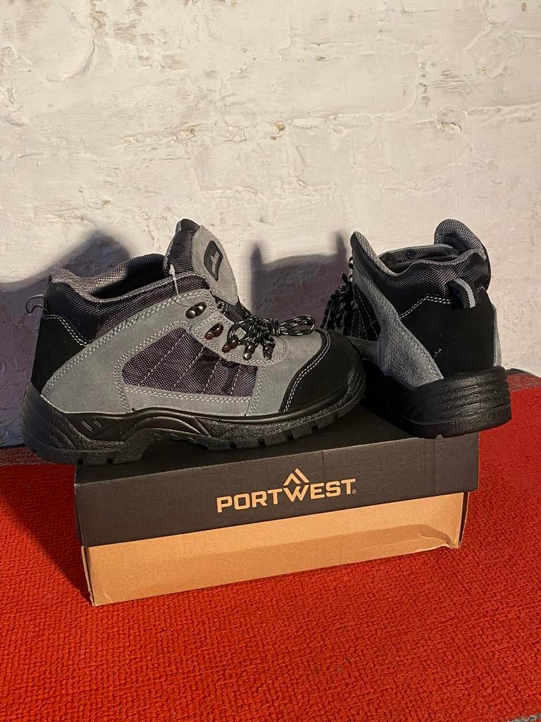 Baskets de sécurité montante PORTWEST taille 42 neuves, Vêtements | Hommes, Chaussures, Neuf, Enlèvement ou Envoi, Autres couleurs