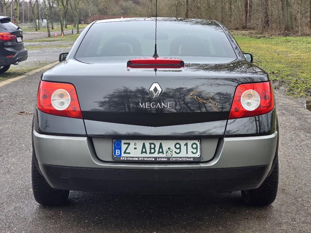 Renault Mégane Cabrio AUTOMAAT - 2.0i - 2004 - Leder,Digi AC, Auto's, 4 zetels, Beige, Cabriolet, Zwart