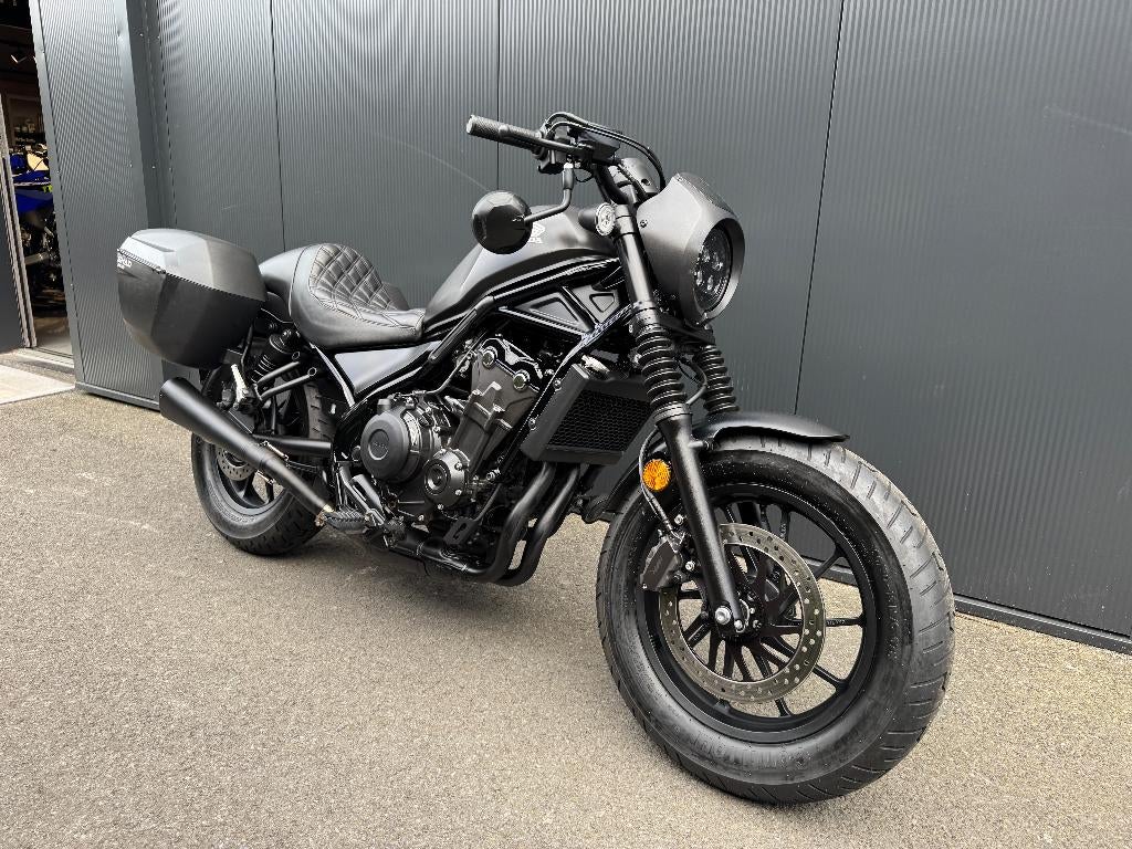 Honda - REBEL 500, Motoren, Motoren | Honda, Bedrijf, Chopper, 12 t/m 35 kW, 2 cilinders, Minimaal motorrijbewijs A2, Handgeschakeld