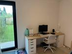 Bureau en bureaustoel Ikea, Huis en Inrichting, Bureaus, Ophalen, Met wielen, Zo goed als nieuw, Bureau