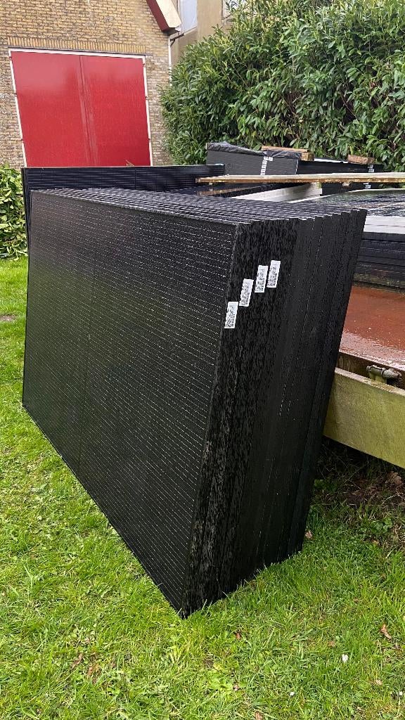 Panneaux solaires 430W fabriqués en Allemagne, Bricolage & Construction, Envoi, Neuf