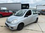 Toyota Yaris Verso 2006  D4D, Auto's, Voorwielaandrijving, Stof, Zwart, Yaris Verso