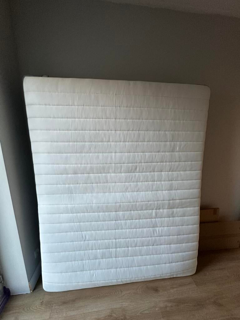IKEA Matras 160 X 200, Huis en Inrichting, Slaapkamer | Matrassen en Bedbodems, Ophalen, Tweepersoons, Zo goed als nieuw, Matras