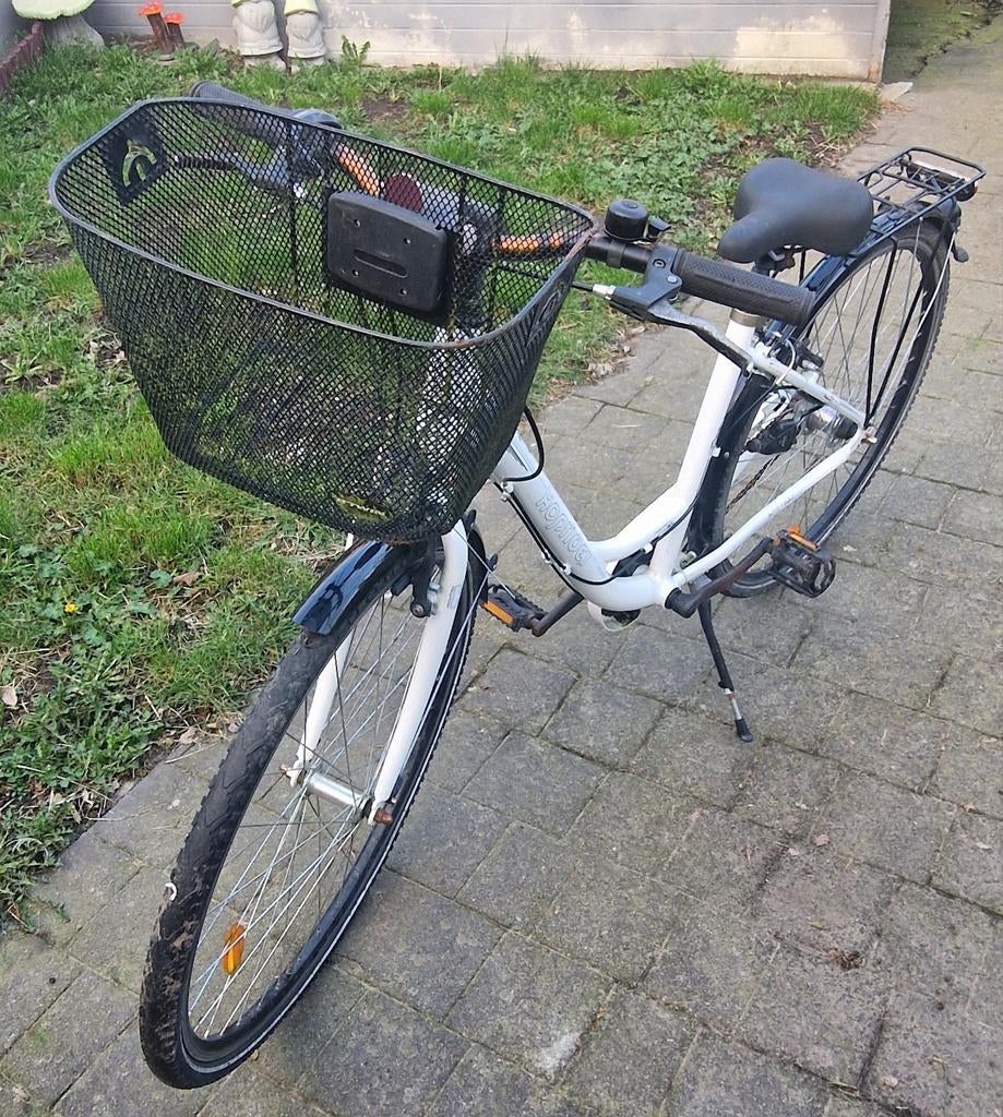 Je vends un très beau vélo de ville de 28 pouces, Fietsen en Brommers, Fietsen | Dames | Omafietsen, Versnellingen