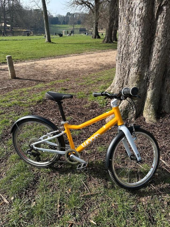 Woom 4 avec accessoires, Vélos & Vélomoteurs, Vélos | Vélos pour enfant, Comme neuf, 20 pouces ou plus, Enlèvement