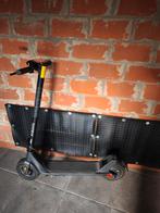 Trottinette électrique Xiaomi 2nd gen new 10km au compteur, Vélos & Vélomoteurs, Trottinettes, Enlèvement ou Envoi, Neuf, Step électrique (E-scooter)