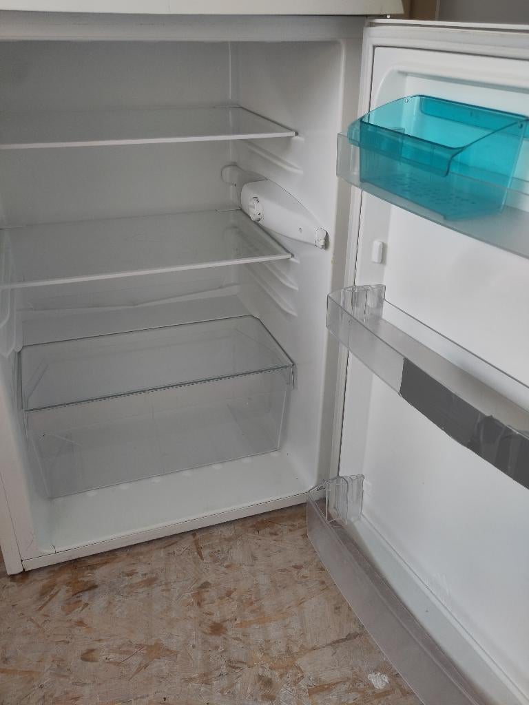 Koelkast Zanussi, Ophalen, 150 tot 200 liter, Minder dan 85 cm, 60 cm of meer