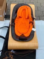 Babysit merk Bloom  hout en lederen met inb. Inleg stukken, Ophalen, Zo goed als nieuw