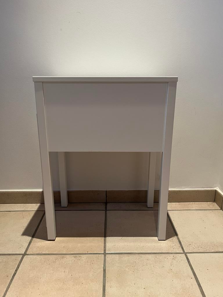 Nachtkastje Ikea, Ophalen, Zo goed als nieuw