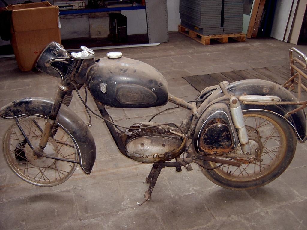 oude moto gezocht, Motoren, Motoren | Overige merken, Particulier, Ophalen