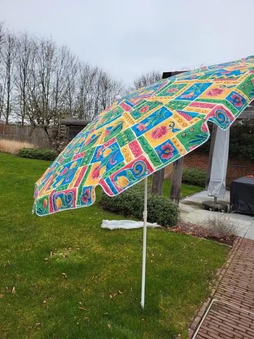 parapluie coloré à motif floral, Enlèvement