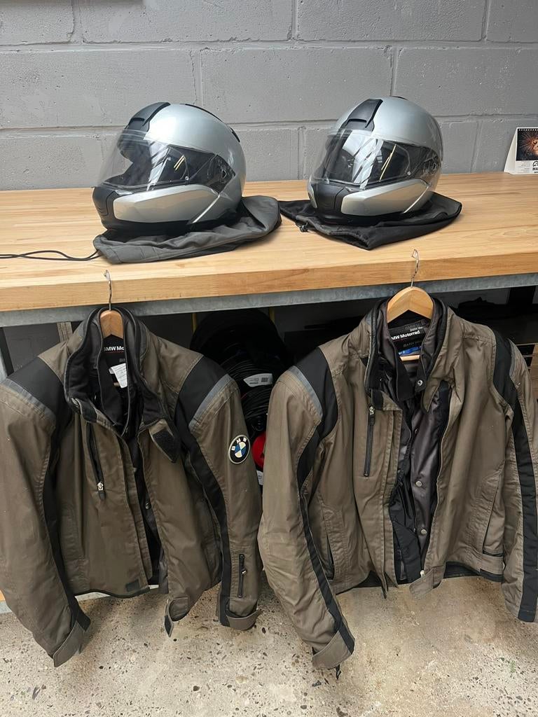 2X BMW helmen en jassen, Motoren, Kleding | Motorhelmen, Ophalen