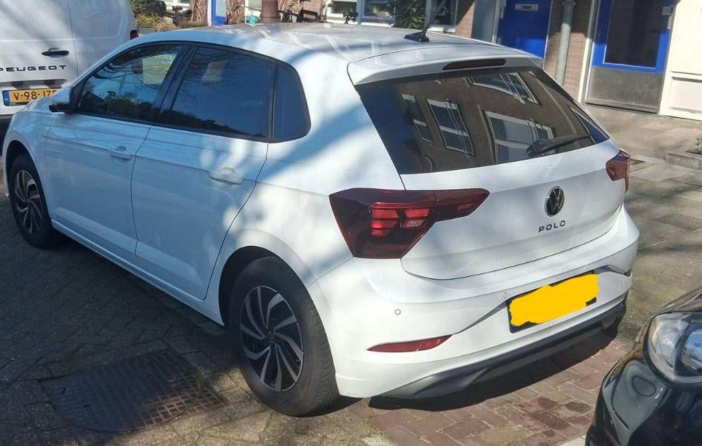 Volkswagen Polo 1.0 TSI Life Automaat 2024 95 PK, Auto's, Stof, Euro 6, Wit, 5 zetels
