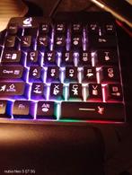 Gaming Keyboard (Een Hand) Full RGB, Computers en Software, Toetsenborden, Ophalen of Verzenden, Zo goed als nieuw