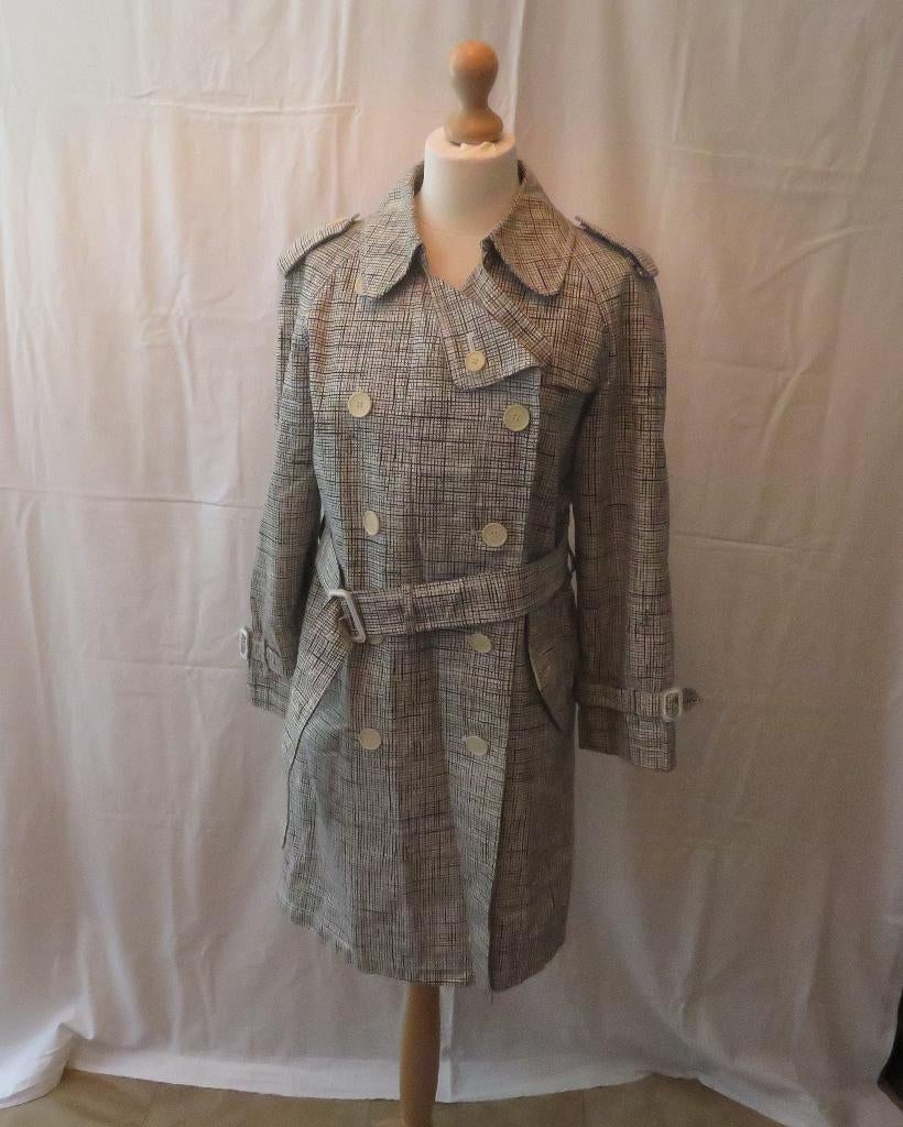 Burberry London Trenchcoat Regenjas Maat 40-42, Ophalen of Verzenden, Wit