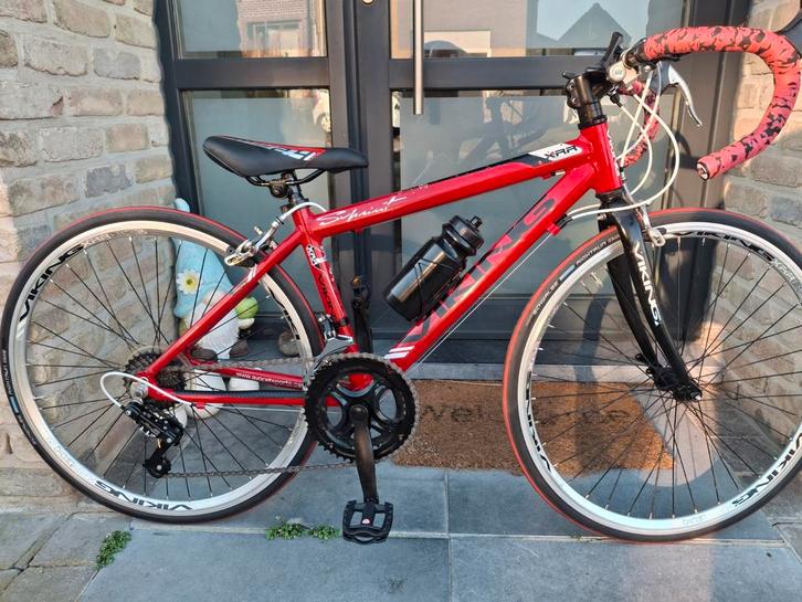 VELO DE COURSE ENFANT VIKING 24 INCH TOTALEMENT REFAITE, Vélos & Vélomoteurs, Vélos | Garçons, Utilisé, 24 pouces, Enlèvement